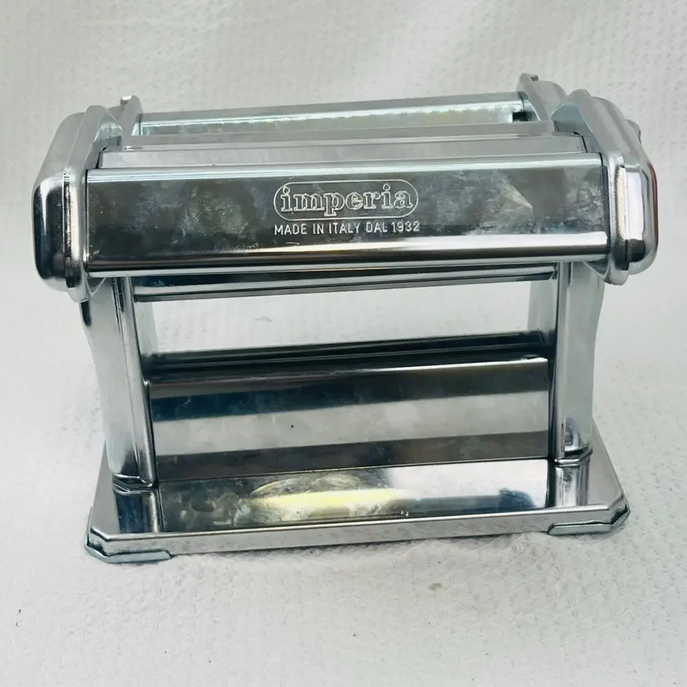 Imperia SP150 Pasta Machine Made in Italy Chrome w Cutter Clamp Crank in Box